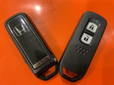 便利なスマートキー。ボタンひとつで開錠できます。