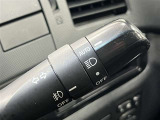AUTOの位置にセットしておくと、暗くなったら自動でライトの点灯をサポートしてくれます!高速道路でのトンネル通過時など便利です!