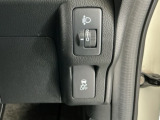 【VSA】ブレーキ時の車輪ロックを防ぐABS、加速時などの車輪空転を抑えるTCS、旋回時の横滑り抑制の3つの機能をトータルに制御!予期しないクルマの挙動の乱れを防ぐ安全装備です♪