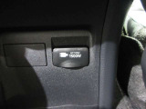 非常時やキャンプなどに役立つAC100Vコンセント付きです。