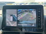 アラウンドビュ-モニタ-搭載! 前後左右のカメラで真上から車を見たように確認が出来る日産自慢の装備です。車周辺の安全確認や障害物も確認が出来るので、駐車のしやすさだけでなく接触事故防止にも役立ちます