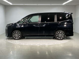ご購入して頂いた車両は、ご納車前に、しっかり点検・整備してからの、ご納車になります。点検箇所は、エンジンオイル交換・ワイパーゴム・ブレーキ点検・調整・その他を確認の上、ご納車致します。