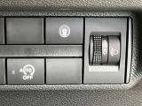 【ヘッドランプレベライザー】たくさん荷物を載せてもライトの高さ調節が手元で調節可能!夜も安心です!