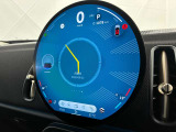 ★MINIには6個のエアバッグを標準装備。運転席/助手席エアバッグ、サイド・エアバッグ、ヘッド・エアバッグ。