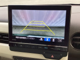 バックカメラも装備しております。車庫入れの苦手なお客様も安心!重宝してくれます!