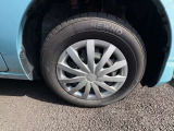 ☆お車についた傷やヘコミ、事故の修理もハヤシにお任せください。自社鈑金工場で修理ができますの安心です☆