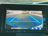 駐車も安心のリアカメラ付です