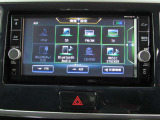 純正メモリーナビ(MM318D-W) CD・DVD再生  CD録音可 フルセグTV Bluetooth対応★携帯電話にダウンロードした音楽が車内でも楽しめます。ハンズフリー通話も可能です !