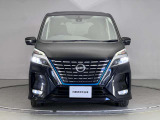セレナ 1.2 e-POWER ハイウェイスターV 