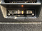 ETCももちろん搭載。いちいち料金所で停車する必要なんて当然ないです。スムーズにストレスなくドライブをお楽しみください。(※支払総額にセットアップ費用は含まれておりません。)