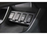 スマートフォンなどの音楽再生が可能なUSB接続ジャック装備車両です♪♪♪