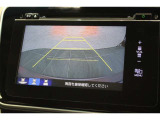 バックカメラが装備されており、後方の安全確認はもちろんのこと狭い場所での駐車や雨の日・夜間など視界の悪いコンディションでのストレスの軽減にもなります!