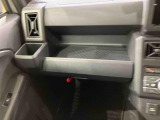 納車前にはプロのメカニックが、各部の点検を行います。ディーラーにしか出来ない品質、そしてサービスできっと満足していただけると思います!