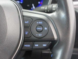 レーダークルーズコントロール(全車速追従機能付)付きです。車速に応じて追従支援してくれるので、ロングドライブも快適です。詳細は販売店スタッフまでおたずねください。