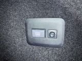 AC100V・1500Wアクセサリーコンセントが装着されています。