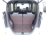 ◆定員乗車時のカーゴルームです。普段のお買い物の荷物やたくさんの収納が可能です。