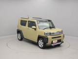この中古車はルームクリーニングを施工をして展示しております。お客様が気持ちよくドライブして頂けるように一台一台丁寧に作業しています!是非店頭にてご確認ください。