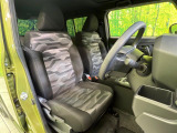 運転席シート廻りは使用感も少なく、良好な状態となっています。丁寧に使われていたことがよくわかりますね。