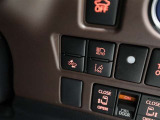 各操作スイッチなども使いやすい位置に配置されています!