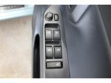 スイッチ類もきれいに。車内もボディも隅々までクリーニング。