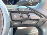 【レーダークルーズコントロール】高速道路での長距離走行が楽に!!自動で速度を保つクルーズコントロールが、衝突軽減システムと連携し、前方の車両を感知して車間を保つように速度調節してくれます!!