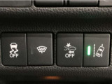 ホンダが推し進める総合先進安全装備のセンシング搭載! 衝突や斜線はみだしなどの危険が予測される時、センサーが警告。ヒューマンエラーを高度先進技術が補完してくれます。