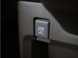 ◆12V電源ソケット◆スマートフォンの充電等にも便利な電源ソケット!使いやすい場所に装備されています。