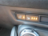 朝晩が冷え込む、季節には欠かせないシートヒーターを、運転席/助手席に装備◎さらにはステアリングヒーターで、指先も暖かく、安全にステアリングを握る事ができます☆