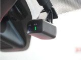 ◆ドライブレコーダー◆映像・音声などを記録する自動車用の装置です。 もしもの事故の際の記録はもちろん、旅行の際の思い出としてドライブの映像を楽しむことができます。