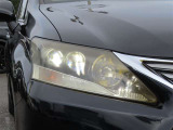 今や主流となってきました「LEDヘッドランプ」。消費電力も少なく、エコ走行に貢献します。コレが付いているだけで、優越感に浸れますよね。HIDに負けないくらい明るく安全です。