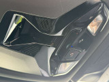 SOSコール装備です。緊急時は遠慮なく押してください。BMWメーカーエマージェンシーに直結致します。