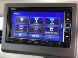 ナビ機能だけでなく、ミュージックサーバー、Bluetooth、フルセグテレビ、DVDとCD再生など、オーディオ機能がついています。