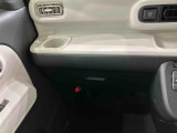 納車前にはプロのメカニックが、各部の点検を行います。ディーラーにしか出来ない品質、そしてサービスできっと満足していただけると思います!