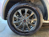 165/70R14スタッドレスタイヤ装着車♪各種アルミホイールや、ノーマルタイヤも取扱いしております。是非ご相談ください♪