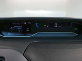 視認性の良いメーターパネル☆カラーディスプレイには運転をサポートするさまざまな情報を表示します☆