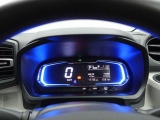 ダイハツディーラーでは『ダイハツ認定中古車』という基準を設け、車選びに詳しくないお客様でも『安心して選べる』をご提供しています。