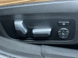 フロント電動シート操作スイッチ