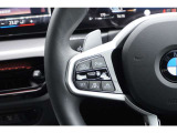 ACCは、レーダーやカメラが前走車や車線を検知し前方車両との車間距離を維持しながら自動で加減速を行い、低速走行時には車両停止までの制御を行ないます。