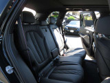 外装はもちろんのこと、内のクリーニングも徹底。中古車を感じさせない美しいコンディションでお渡しいたします。