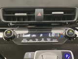 オートエアコンは温度を設定するだけで、自動で風量などを設定してくれます。運転しながら操作も必要ないので、安全性も向上します。