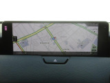 マツダコネクトの12.3インチワイドセンターディスプレイです。『Android Auto』『Apple CarPlay』や独自のコネクテッドサービスに対応したインターフェイスシステムです。