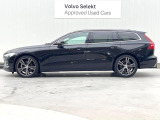 購入後は全国のVOLVO正規ディーラーにてアフターサービスをお受けいただけます。定期点検サービス、延長保証などの有料サービスも手厚くご用意しておりますので、ご不安事はお気軽にご相談下さい。