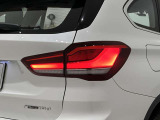 BMW伝統のL字型テールライト