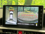 【パノラマモニター】専用のカメラにより、上から見下ろしたような視点で360度クルマの周囲を確認することができます☆死角部分も確認しやすく、狭い場所での切り返しや駐車もスムーズに行えます。