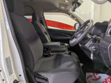 運転席シートです。