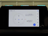 純正ナビを装備。タッチパネル式で使いやすく、お出かけもラクラクです。