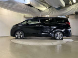 当社でご購入頂いた全ての車両はご納車前、エンジンオイル交換・ワイパーゴム・ブレーキ点検・調整・その他確認の上ご納車いたします。