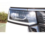 LEDヘッドライトで夜間の視認性も高く、更にオートライト搭載で、車外の明るさを感知し自動でライトを点消灯します。またエンジンOFFにすれば一緒に消灯し、消し忘れやトンネル走行時などに非常に重宝します!