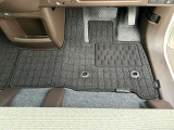 運転席のフロアマットです。