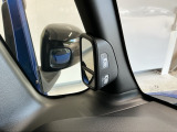 停車時や発進時、対向車とのすれ違いや路肩に寄せる時など、車両左側前方を確認するときに役立ちます♪